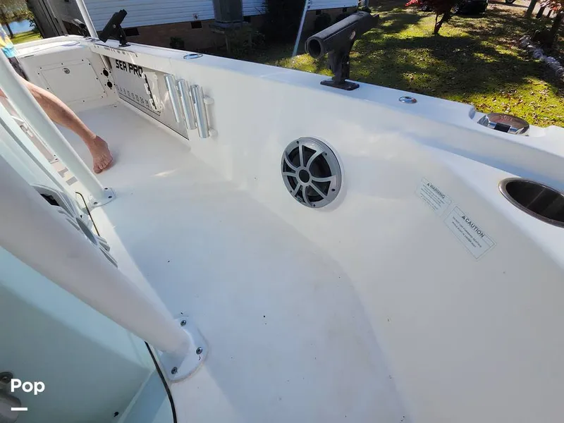 Slide: The Image of Sea Pro 248 DLX Bay 2020 - 16020872