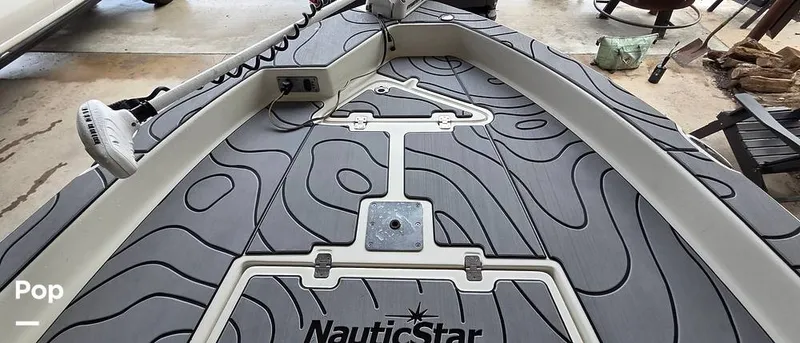 Slide: The Image of NauticStar 244 XTS 2015 - 16012840