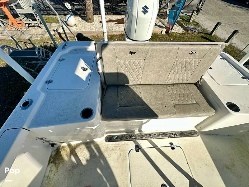 Slide: The Image of Transom Fold Away Bench - 16024103