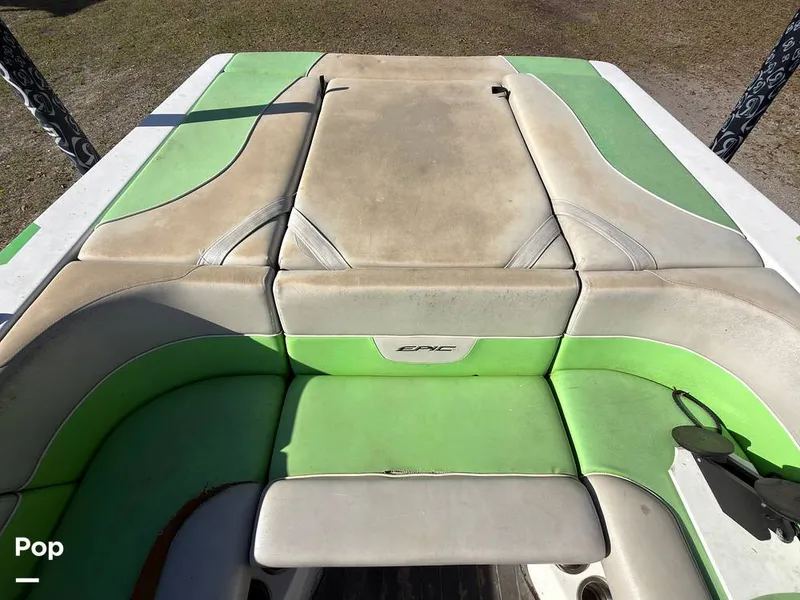 Slide: The Image of Epic 23V 2013 - 16259774