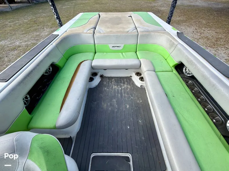 Slide: The Image of Epic 23V 2013 - 16259890