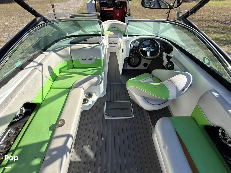 Slide: The Image of Epic 23V 2013 - 16259775