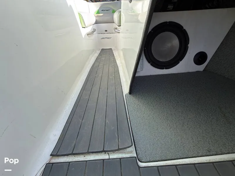 Slide: The Image of Epic 23V 2013 - 16259899