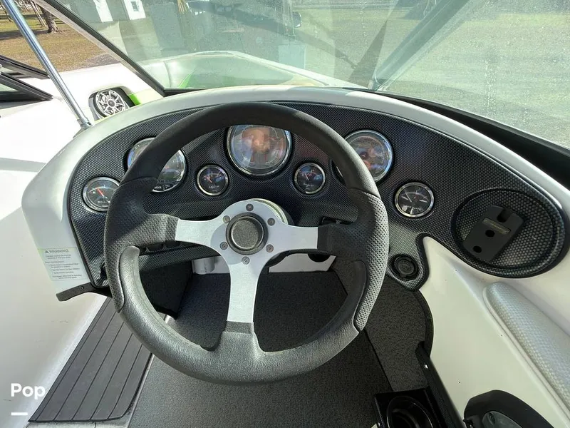 Slide: The Image of Epic 23V 2013 - 16259776