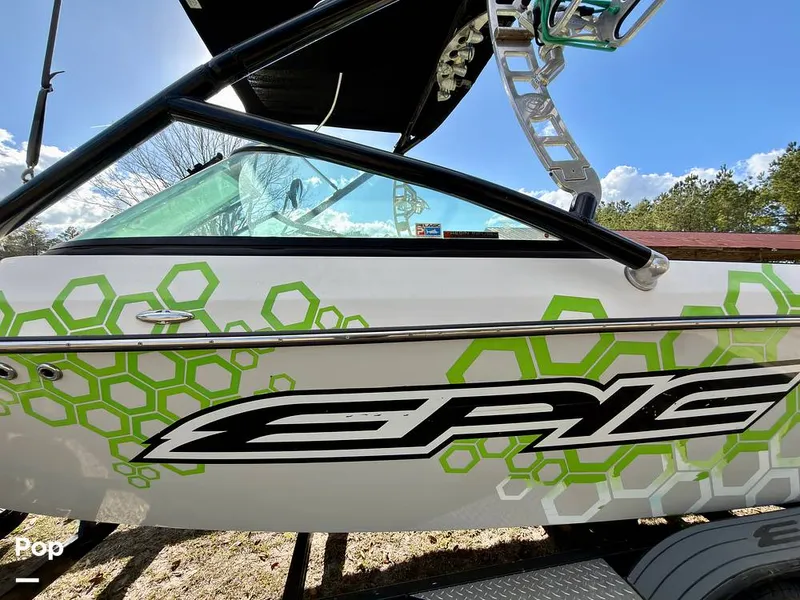 Slide: The Image of Epic 23V 2013 - 16259788