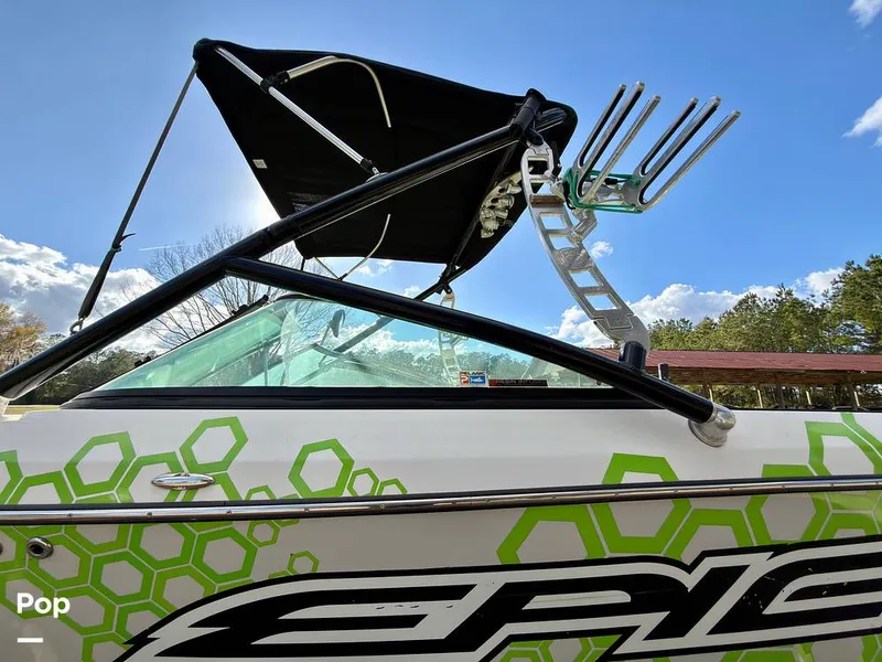 Slide: The Image of Epic 23V 2013 - 16259789