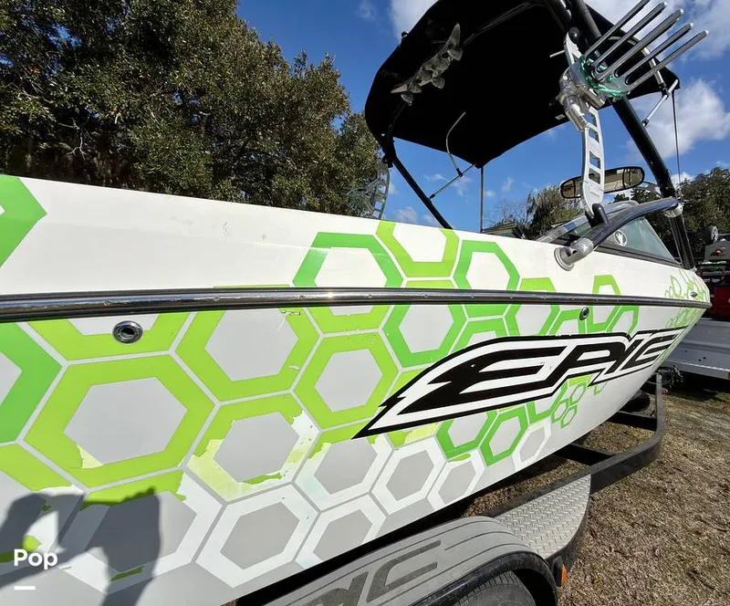 Slide: The Image of Epic 23V 2013 - 16259804