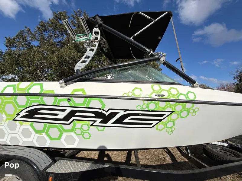 Slide: The Image of Epic 23V 2013 - 16259805