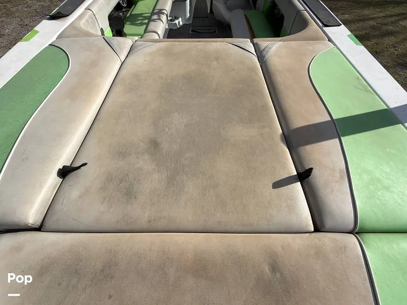 Slide: The Image of Epic 23V 2013 - 16259810