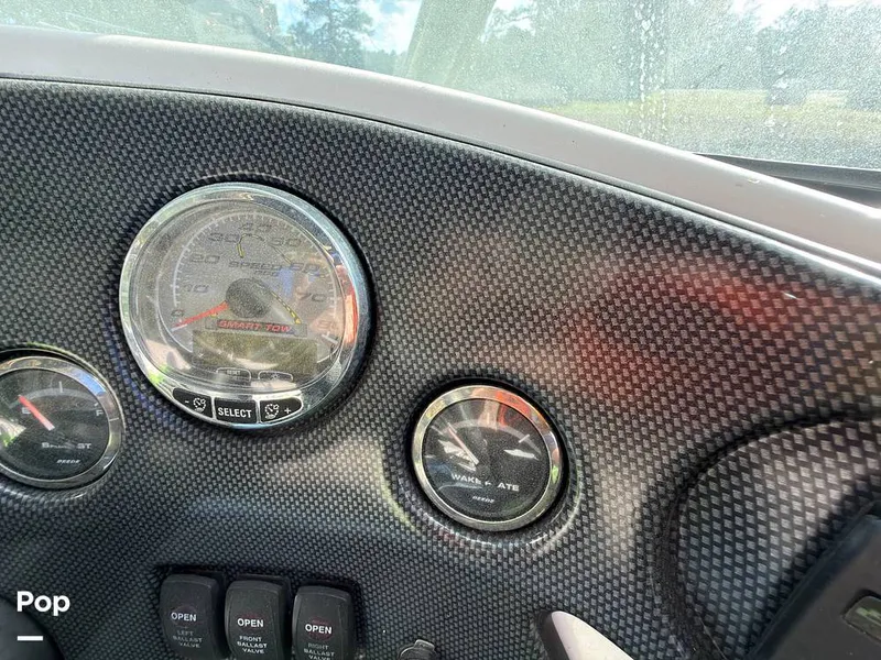 Slide: The Image of Epic 23V 2013 - 16259830