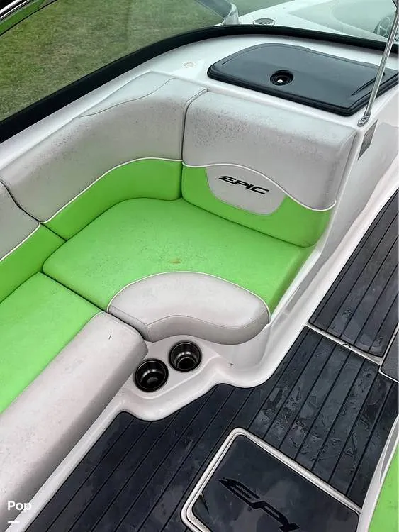 Slide: The Image of Epic 23V 2013 - 16110493