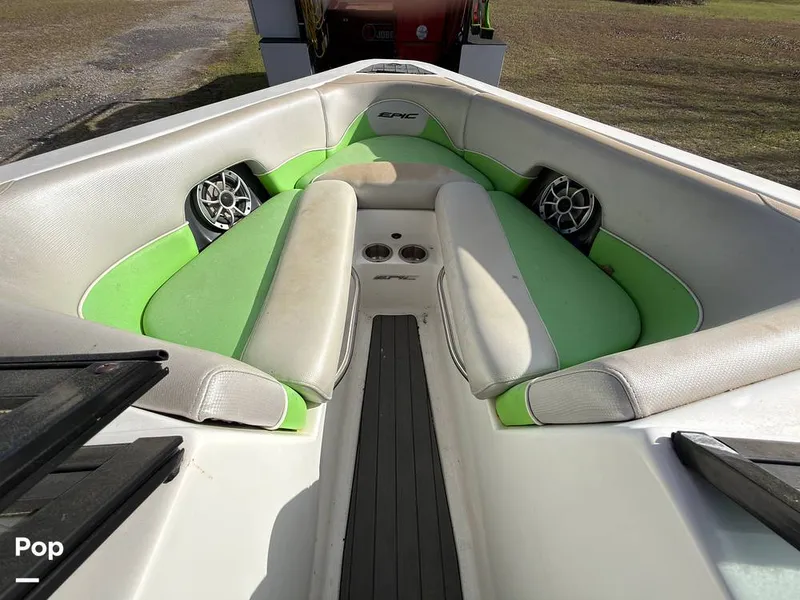 Slide: The Image of Epic 23V 2013 - 16259838