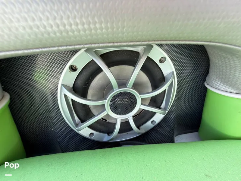 Slide: The Image of Epic 23V 2013 - 16259847