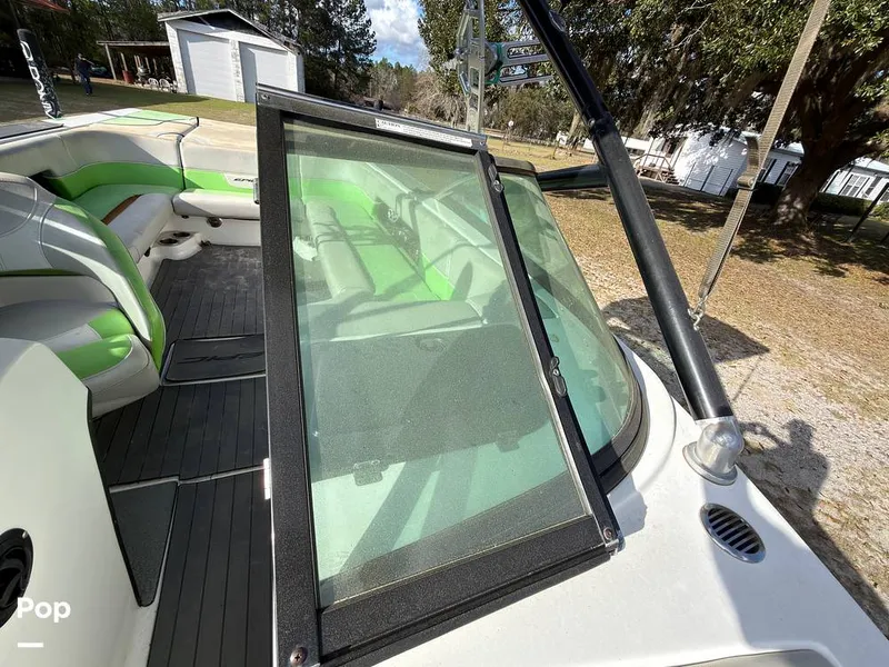 Slide: The Image of Epic 23V 2013 - 16259853