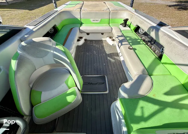 Slide: The Image of Epic 23V 2013 - 16259773