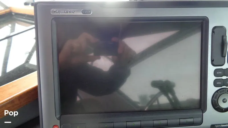 Slide: The Image of Sea Ray 390 1988 - 16087958