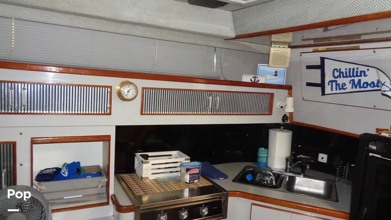 Slide: The Image of Sea Ray 390 1988 - 16087978