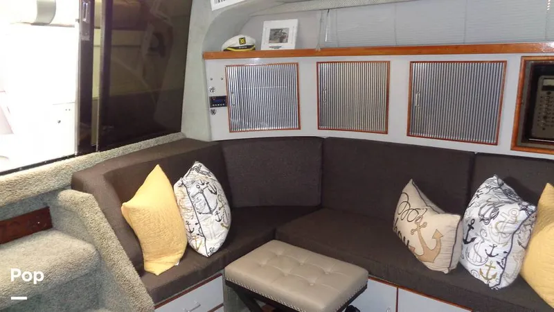 Slide: The Image of Sea Ray 390 1988 - 16087979