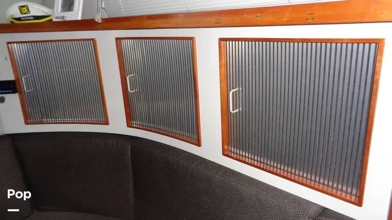 Slide: The Image of Sea Ray 390 1988 - 16087985