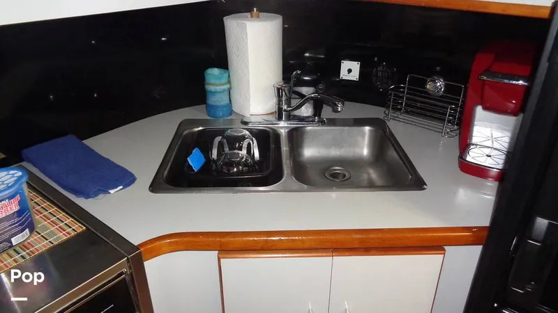 Slide: The Image of Sea Ray 390 1988 - 16087990