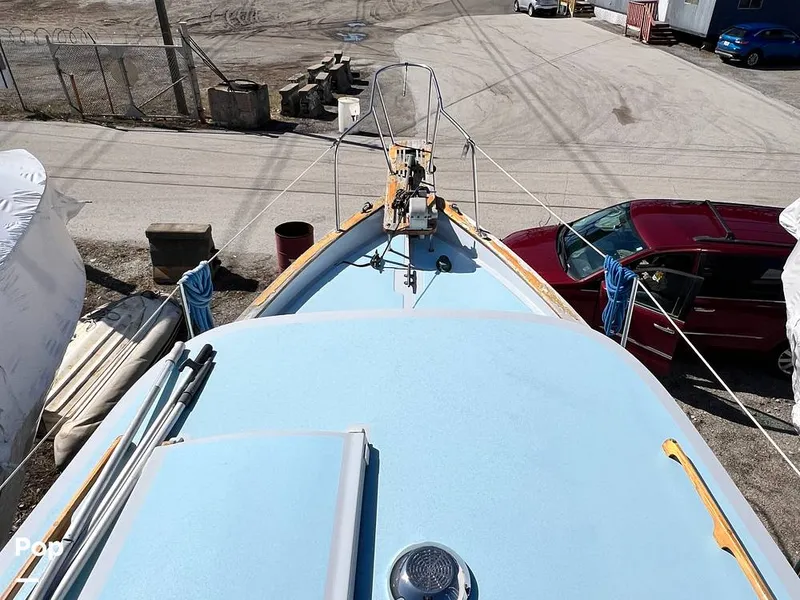 Slide: The Image of Fales 32 Navigator 1975 - 16277529