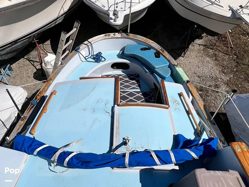 Slide: The Image of Fales 32 Navigator 1975 - 16277530