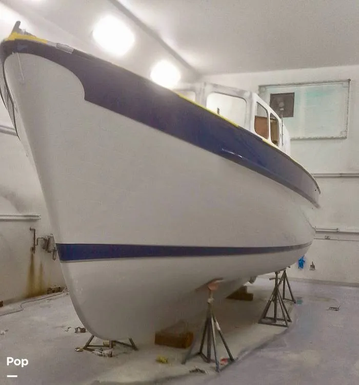 Slide: The Image of Fales 32 Navigator 1975 - 16189537