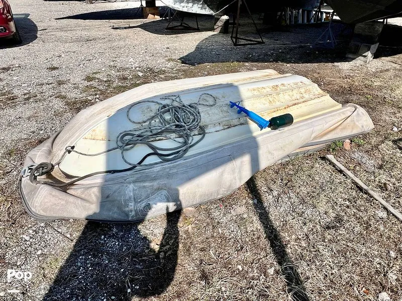 Slide: The Image of Fales 32 Navigator 1975 - 16277562