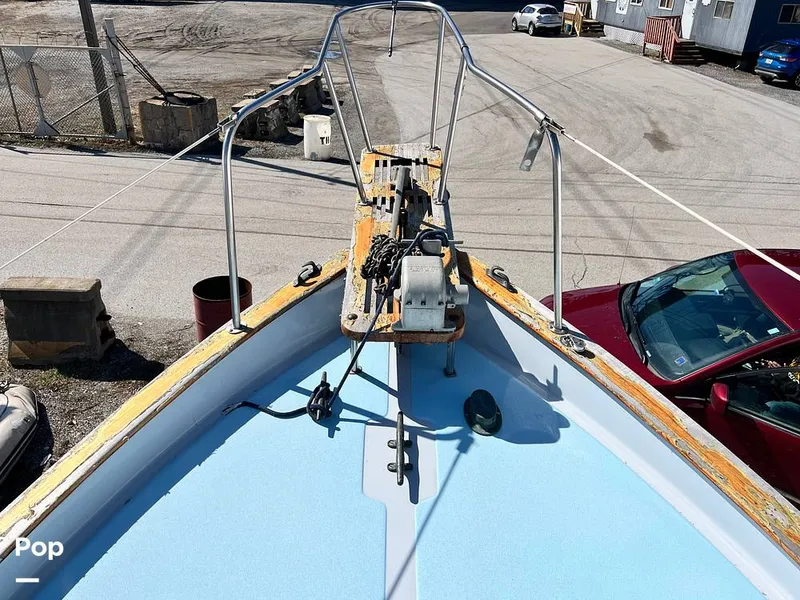 Slide: The Image of Fales 32 Navigator 1975 - 16277365