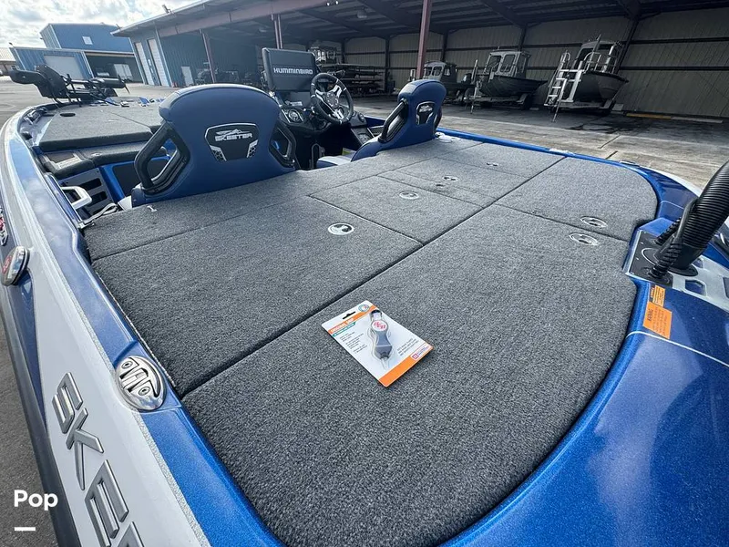 Slide: The Image of Skeeter FRX20 2023 - 16075746