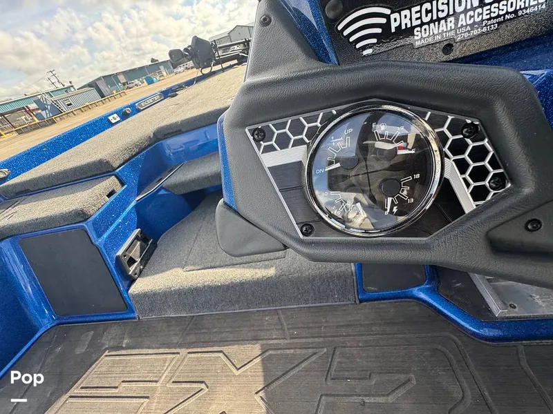 Slide: The Image of Skeeter FRX20 2023 - 16075762