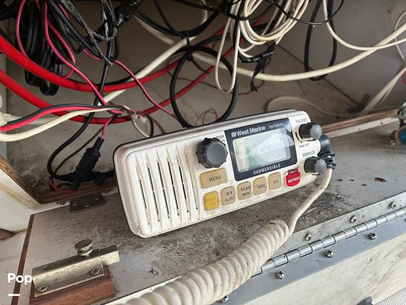 Slide: The Image of Bayliner 3888 1994 - 16057872