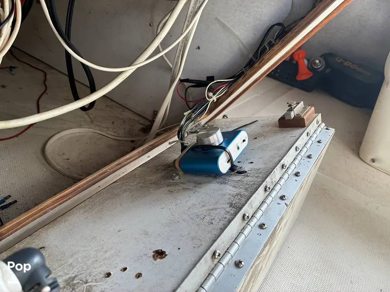 Slide: The Image of Bayliner 3888 1994 - 16057874