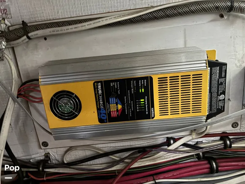 Slide: The Image of Bayliner 3888 1994 - 16057881