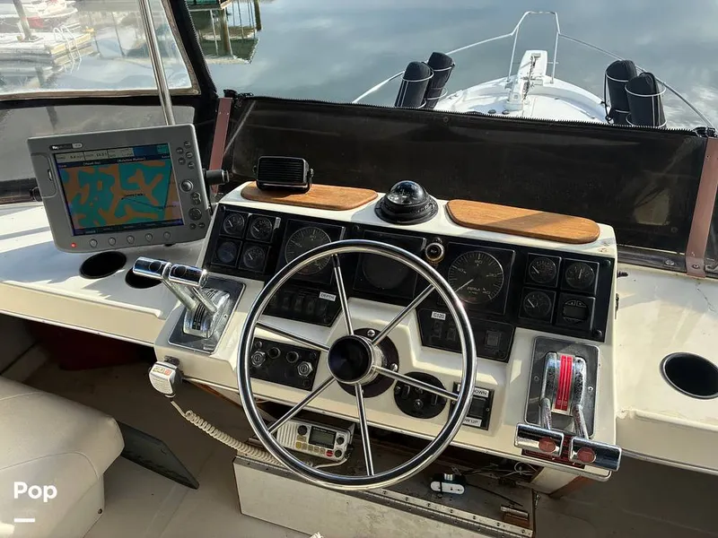 Slide: The Image of Bayliner 3888 1994 - 16057875