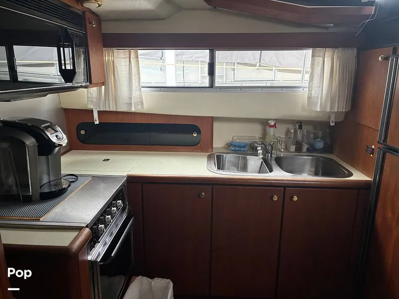 Slide: The Image of Bayliner 3888 1994 - 16057779