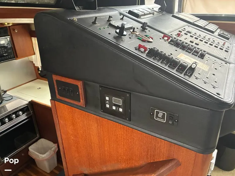 Slide: The Image of Bayliner 3888 1994 - 16057809