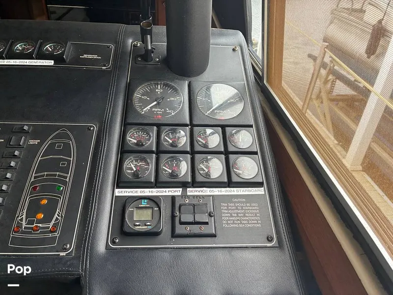 Slide: The Image of Bayliner 3888 1994 - 16057794