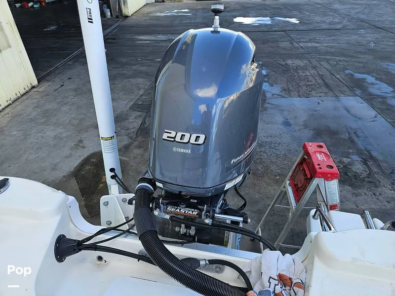 Slide: The Image of Engine/power Pole - 16054942