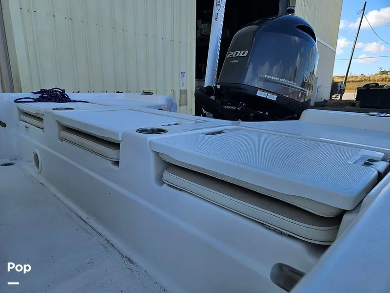 Slide: The Image of Flip Down Passenger Seating - 16054945