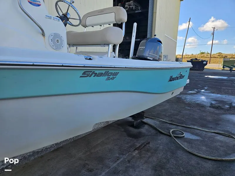 Slide: The Image of NauticStar 215 XTS 2017 - 16054951