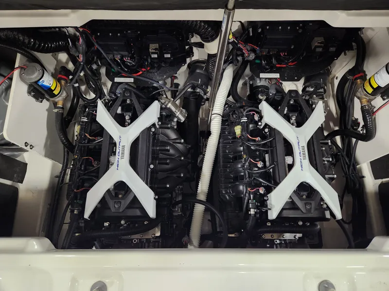 Slide: The Image of Yamaha 252XE 2024 - 11