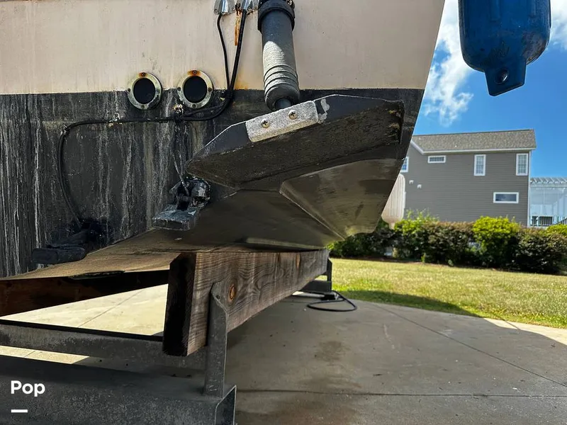 Slide: The Image of Grady-White Offshore 24 1989 - 16053033