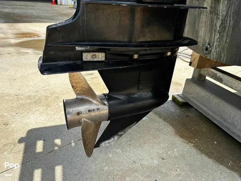 Slide: The Image of Grady-White Offshore 24 1989 - 16053035