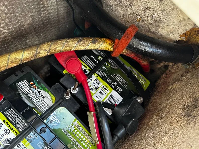 Slide: The Image of Grady-White Offshore 24 1989 - 16053064