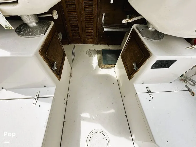 Slide: The Image of Grady-White Offshore 24 1989 - 16053088