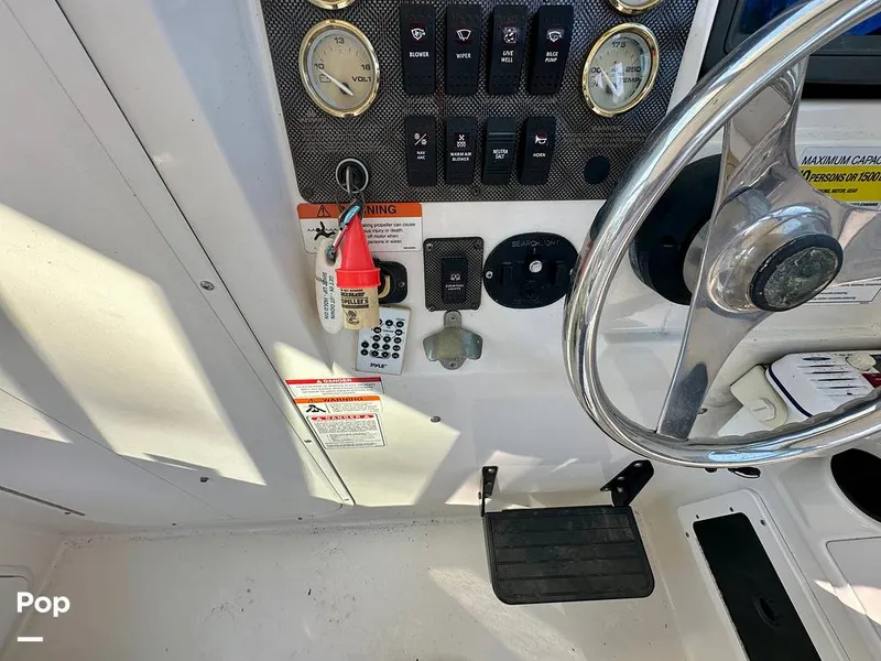 Slide: The Image of Seaswirl Striper 260 Limited Edition Alaskan Package 2006 - 16030311