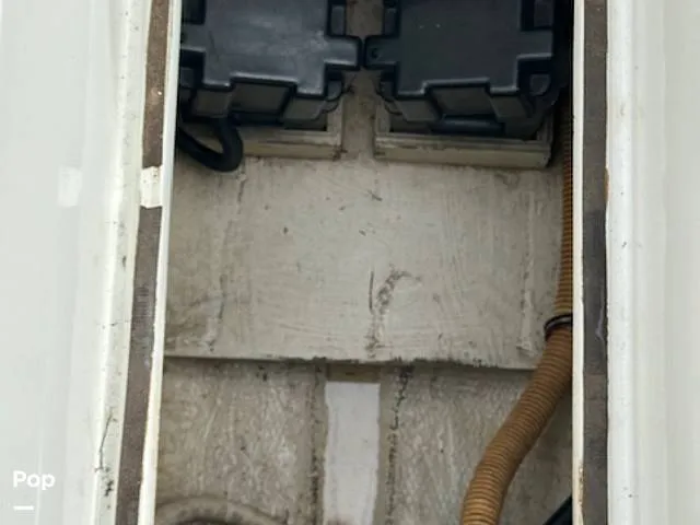 Slide: The Image of Pursuit Tiara 2700 1985 - 16089113