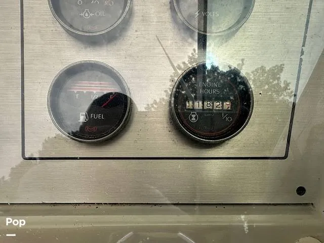 Slide: The Image of Pursuit Tiara 2700 1985 - 16089118