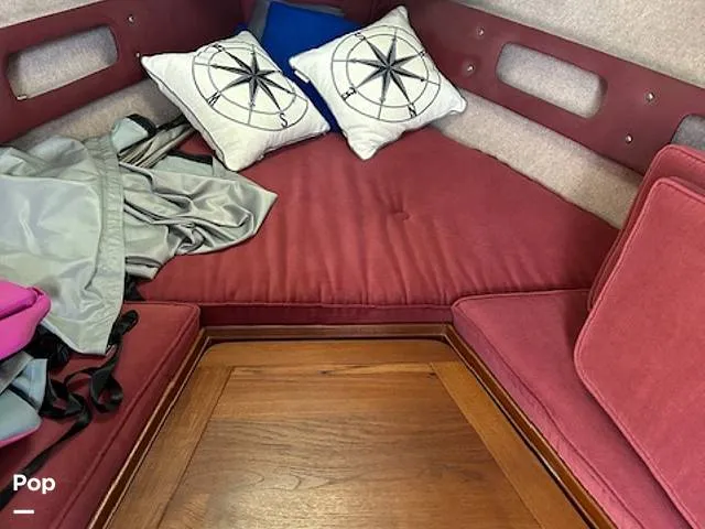 Slide: The Image of Pursuit Tiara 2700 1985 - 16089119